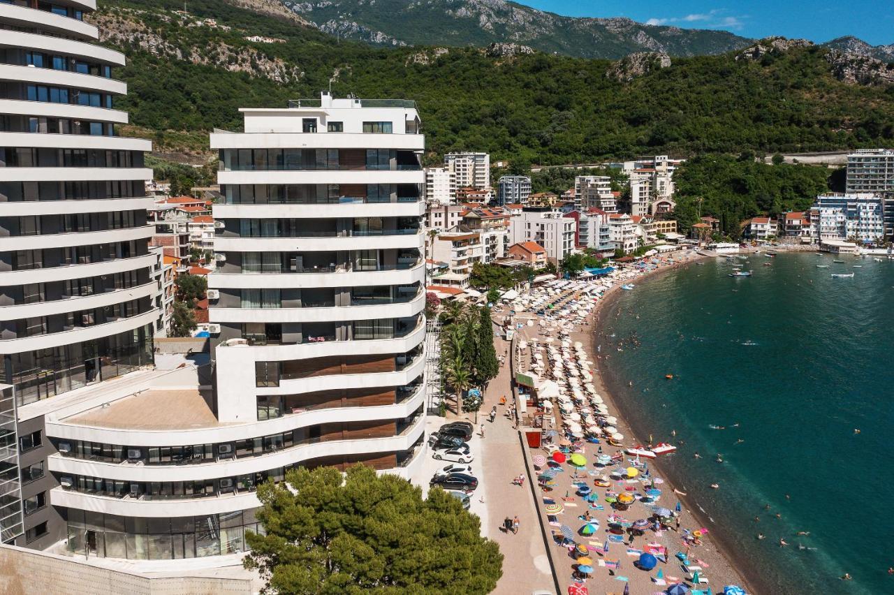 Green Stone Apartments Hotel Rafailovići Eksteriør billede