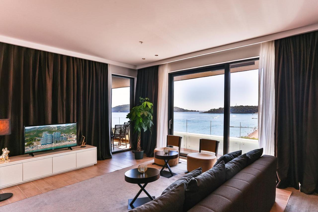Green Stone Apartments Hotel Rafailovići Eksteriør billede