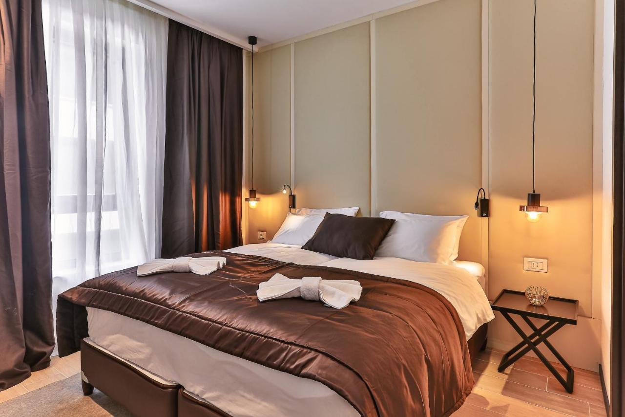 Green Stone Apartments Hotel Rafailovići Eksteriør billede