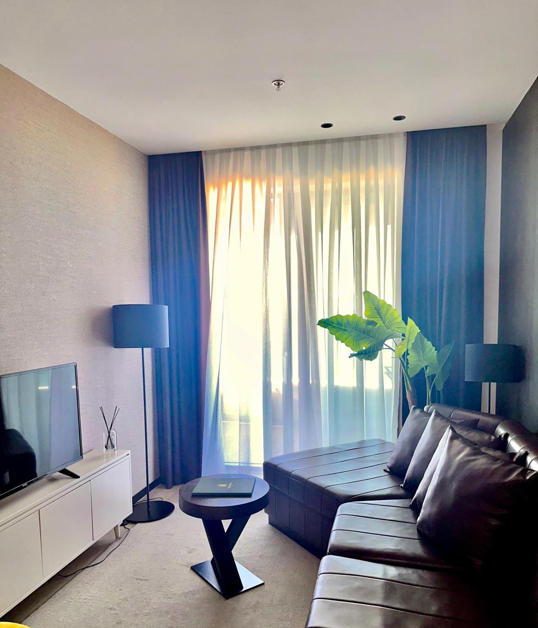 Green Stone Apartments Hotel Rafailovići Eksteriør billede